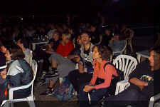 DC0032L.JPG (42558 byte)
