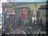 IMG_0033.JPG (232200 byte)